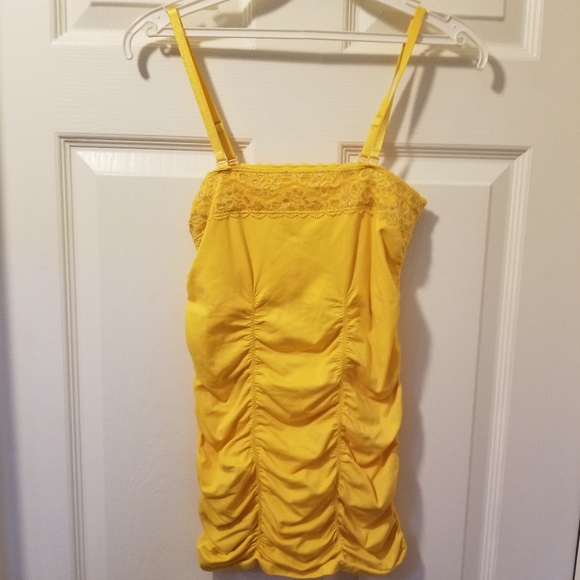 Guess - beautiful yellow Camisole - Picture 1 of 5